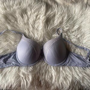VS Bra Pale Perwrinkle Perfect Shape